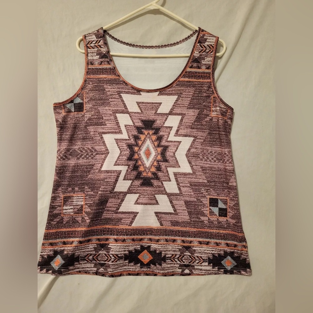 Ladies XL Tank Top Aztec Pattern